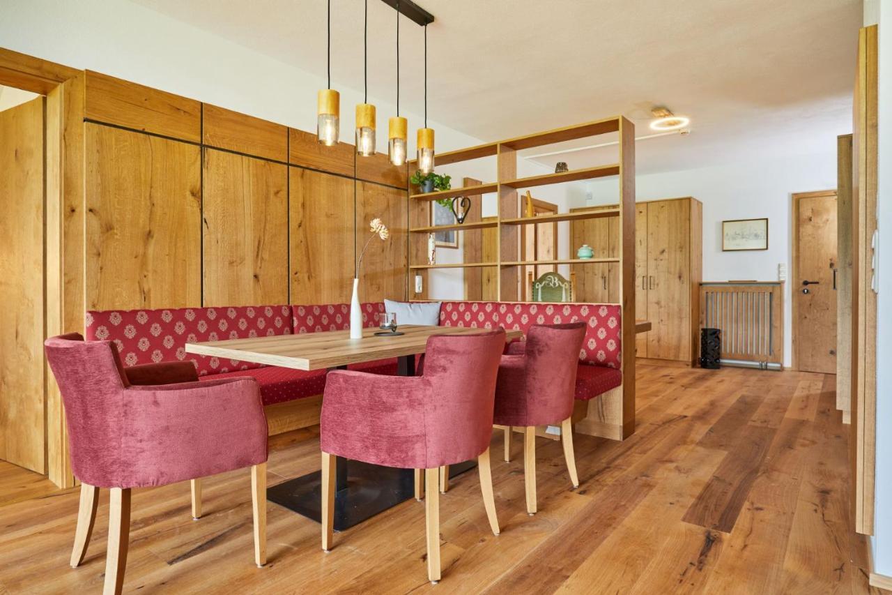 Appartement Traumblick Mit Indoorpool Und Privater Sauna Bad Goisern Eksteriør bilde